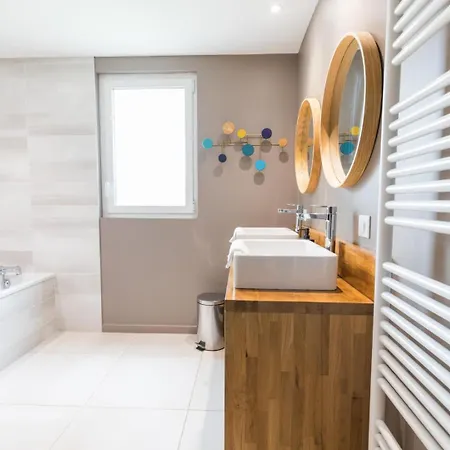Petite Cassora Nyaraló